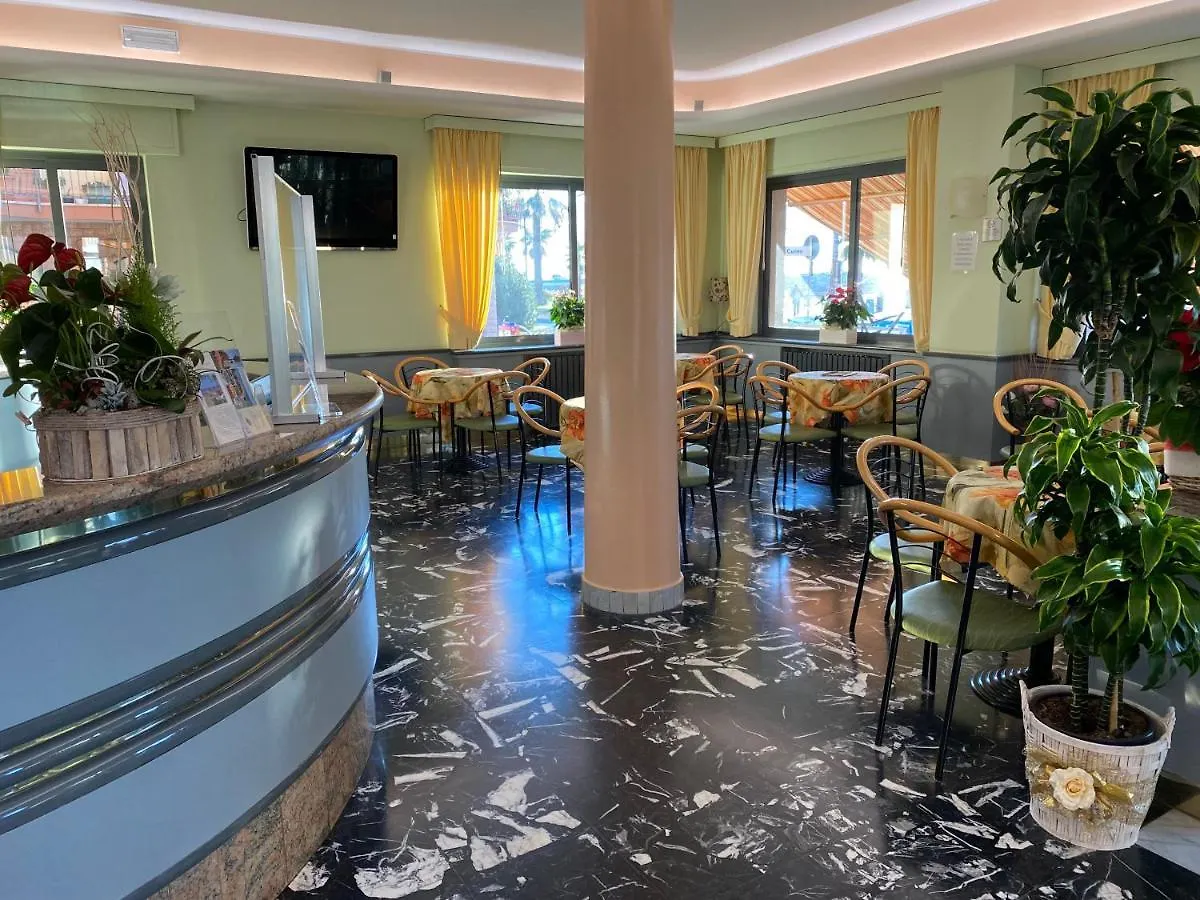 Hotel Moresco Marina dʼMarina dʼAndora